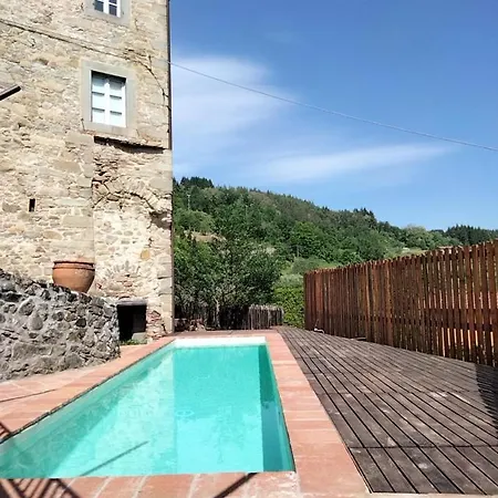 Apartment Sillicagnana Castle With Swimming Pool!